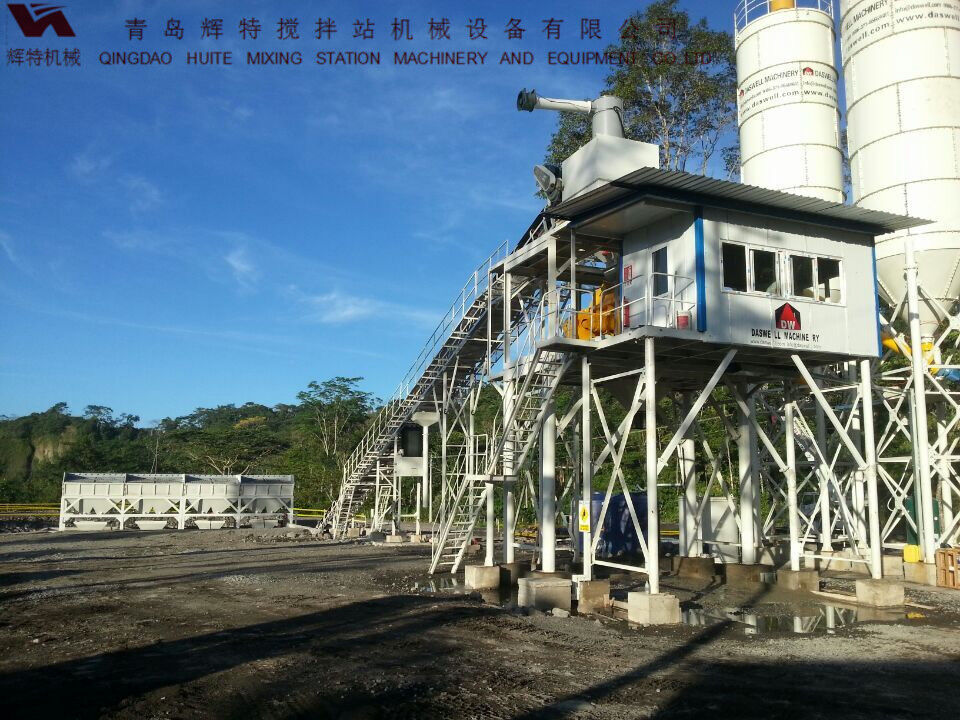 輝特混凝土攪拌站HZS90攪拌臂布置合理，攪拌性能強