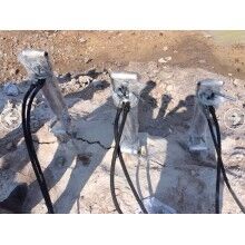 大型高壓石頭液壓劈裂機(jī)